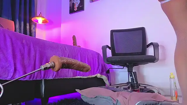Cleo_luna's Webcam Show