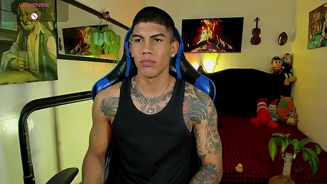 Damian_latinxxx Pertunjukan Webcam