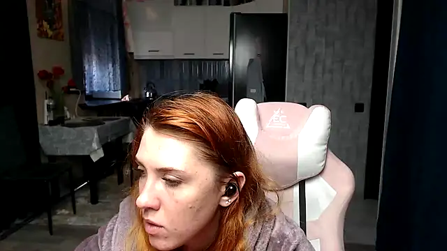 Reginasmilee Chat XXX live