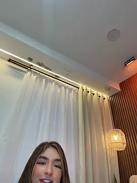 jenn_fitのライブXXXチャット