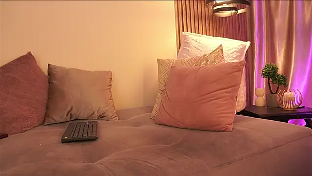Онлайн чат XXX Chloe_Cherry21