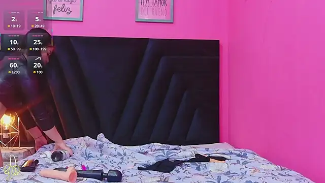 naughtyyindiann's Live XXX Chat
