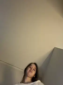 HornyGirlH's Live XXX Chat