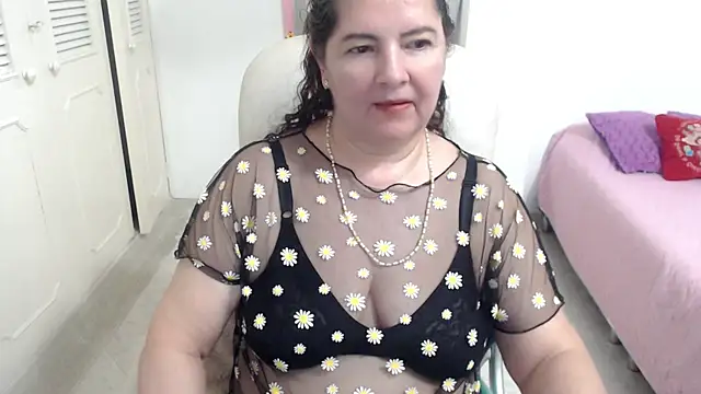 leonela_69 Chat XXX in diretta