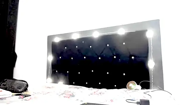 violetadumsper Chat XXX live