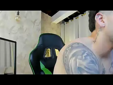 RONNY_COLTON Show Webcam