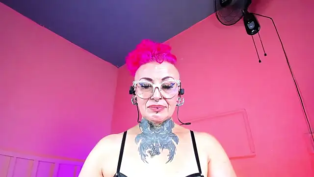 MATURE_HARDCORE Chat XXX in diretta