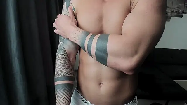 Richarddarell1のウェブカメラショー