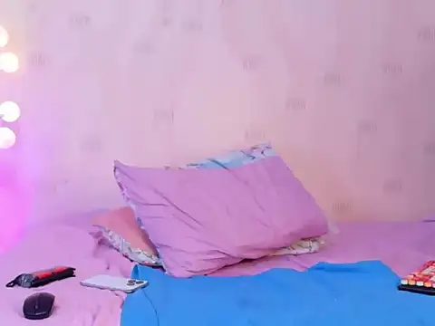 دردشة littleebonymommy الجنسية المباش رة