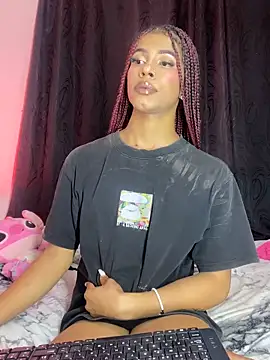 Chatroom XXX en direct de bloom444