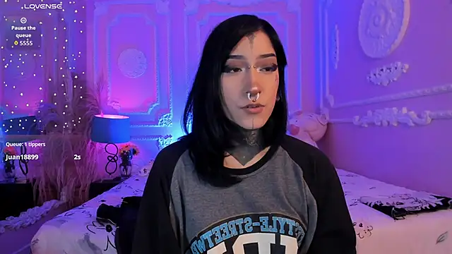 XXX chat uživo modela Kat_VonDe