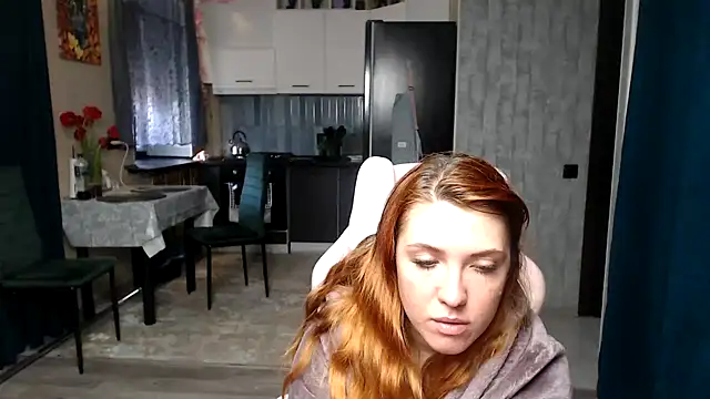 Reginasmilee Live XXX-chat