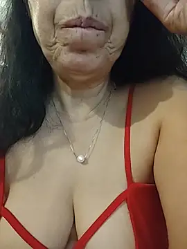 NakedMILFx 现场XXX聊天