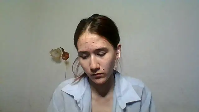 NickiKisinger's Live XXX Chat