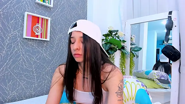 Chatroom XXX en direct de ViictoriiaSaenz