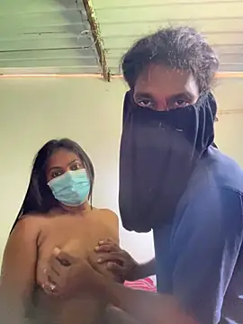 Show modela Inuchethi na web-kameri