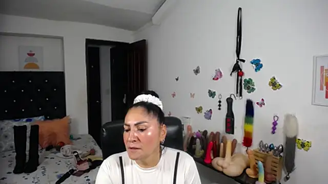 Czat XXX na żywo – mature_bigboobs10