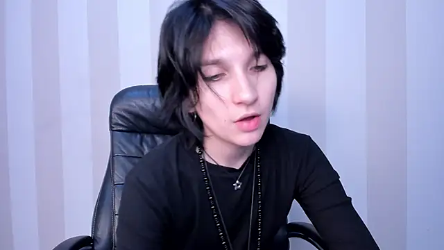 Chat +18 de AdonBev ao vivo