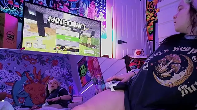 Cutiepiespanks' Webcam Show