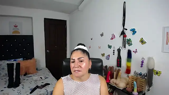 mature_bigboobs10's Live XXX Chat