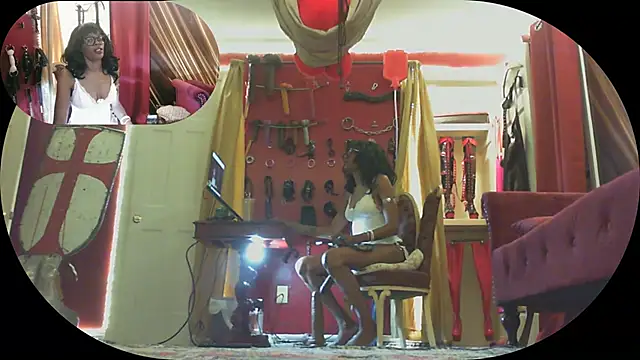 TheMississippiMadame's Live XXX Chat
