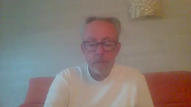 Pokazy przed kamerką – tuggy59