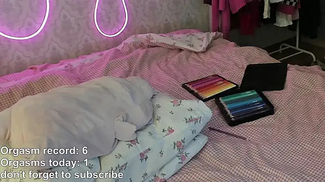 RileyNymph Chat XXX live