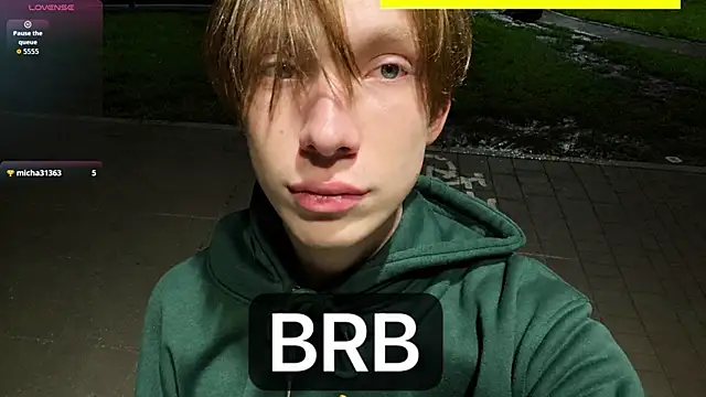 Chat +18 de Daniel_Schmidt ao vivo