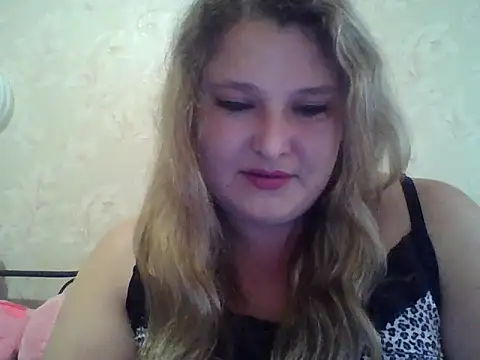 ParisMimi Show in webcam