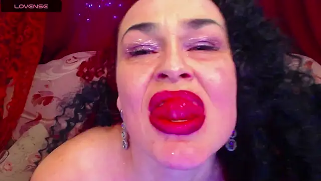 hotzlata Show in webcam