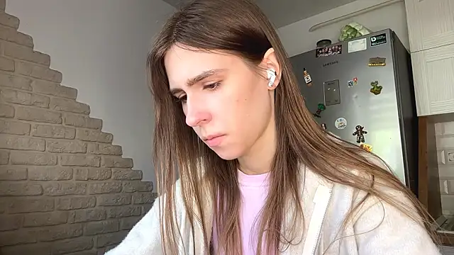 ElsieKuhlmann webcam show
