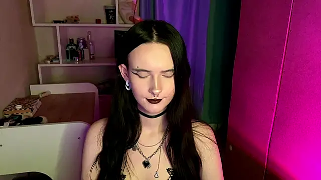 MabelDefina: онлайн-секс-чат