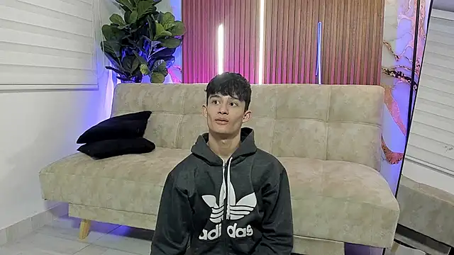 Czat XXX na żywo – Patrick_Howland_