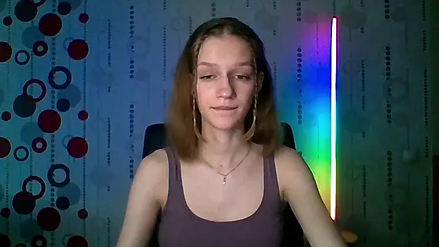 Chrissy_Joyful: онлайн-секс-чат