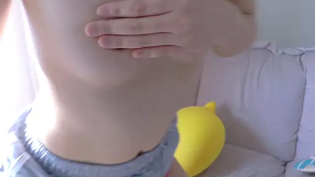 SUZU_ লাইভ XXX চ্যাট