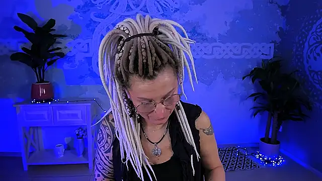 XXX chat uživo modela UmaSpace