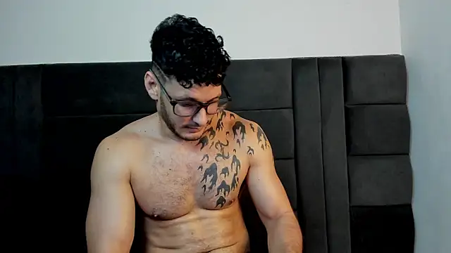 alejandro__2 在線直播表演