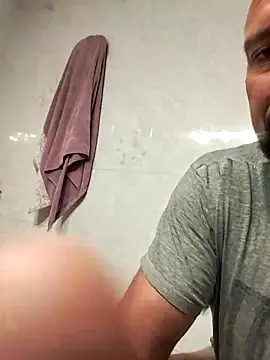 XXX chat uživo modela juandi21cm