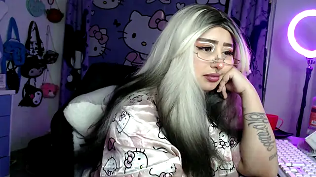 lussyevans24's Live XXX Chat