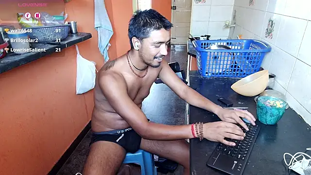 Gre3k_godn Webbikameraesitys