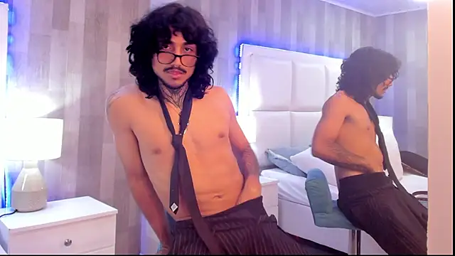 Show modela JackRief na web-kameri