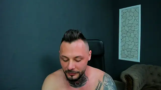 BrianHunts Adlı Modelin Web Kamerası Şovu