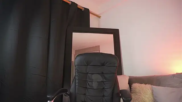 alanajonhsonm Chat XXX in diretta