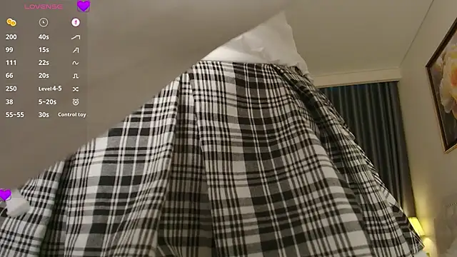 linbaelin's Webcam Show