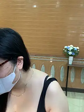 hide_from_colleagues Show Webcam