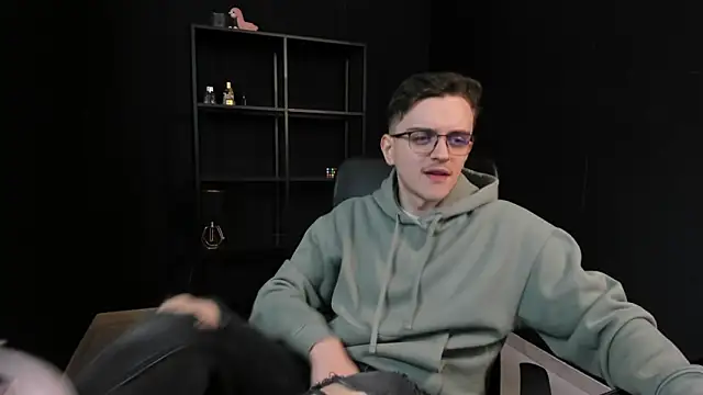 FelixStarkk 在線直播表演