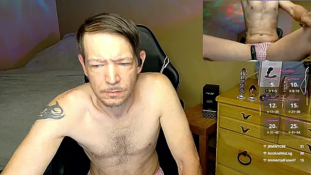 MasterForgedRayy's Live XXX Chat