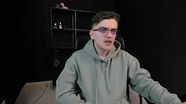 FelixStarkk Pertunjukan Webcam