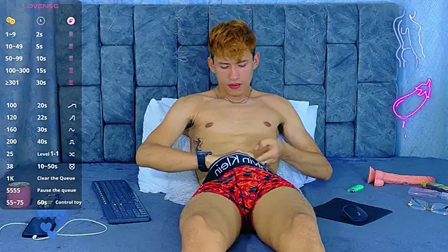 NicolasTorrez Live XXX-chat