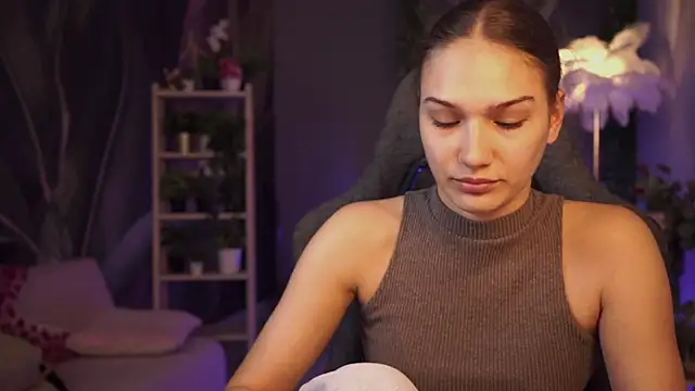 Онлайн чат XXX Sweet_Emilya